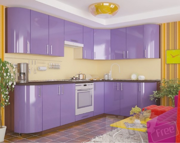 Кухня новая, красивого фиолетового цвета