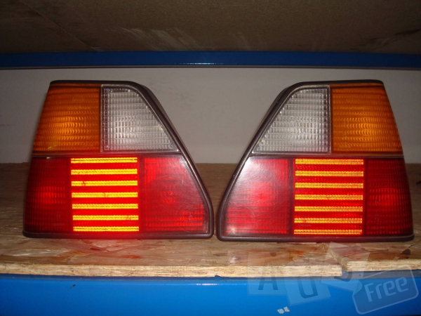 Задний фонарь VW GOLF II